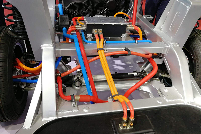 日精智能-汽車(chē)線(xiàn)束設(shè)計(jì)與布置注意事項(xiàng)