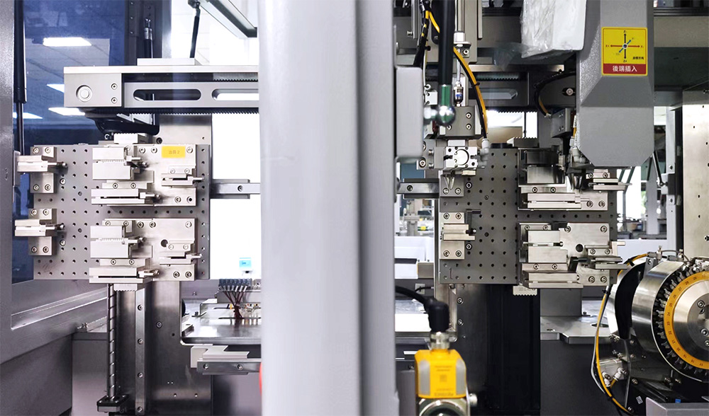 汽車(chē)線束加工設(shè)備