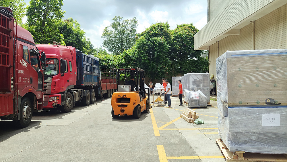 日精智能汽車(chē)線束加工設(shè)備